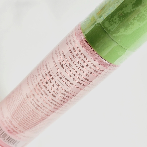 PIXI Makeup Fixing Mist with Rose Water & Green Tea - Picture 2 of 4